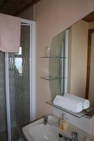 Decourcey'S Hazelbrook Farmhouse B&B Cleggan Quarto foto